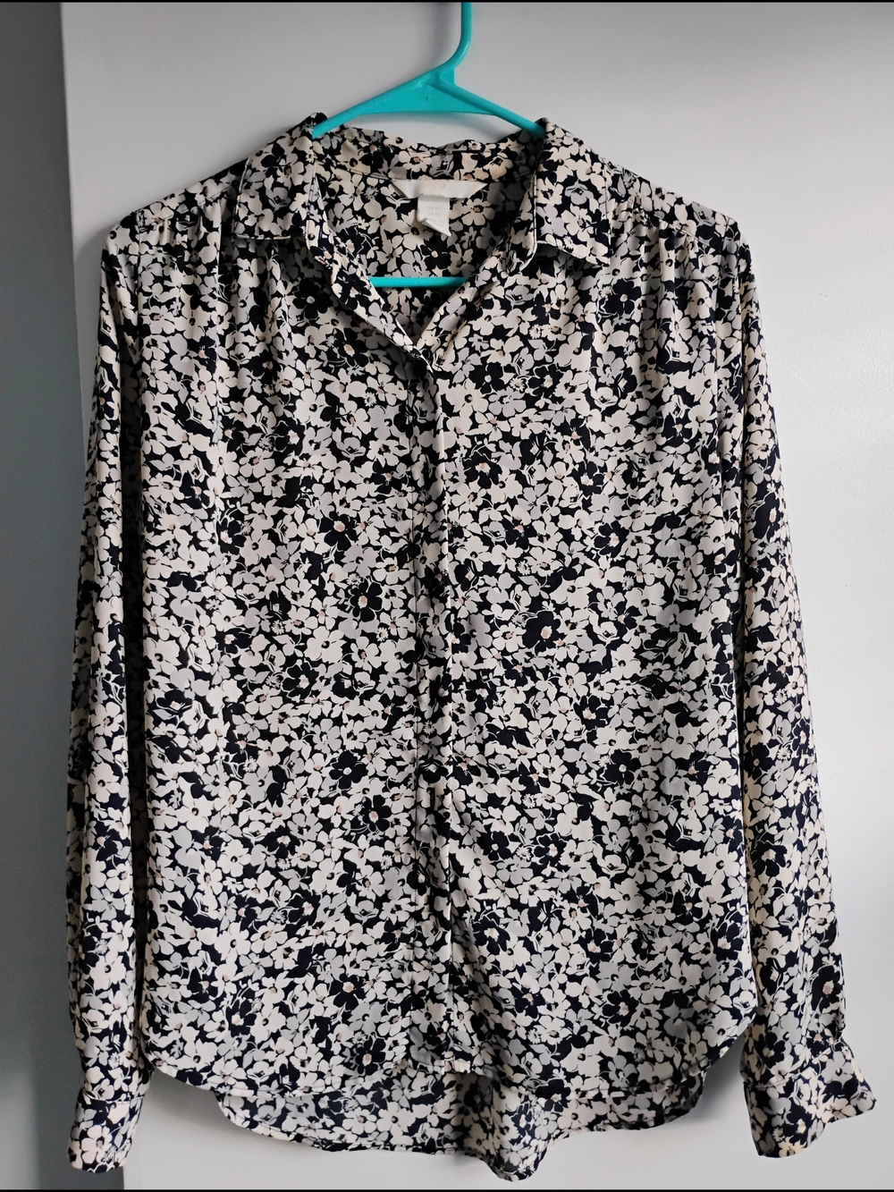 H&M Black and Cream Floral Blouse